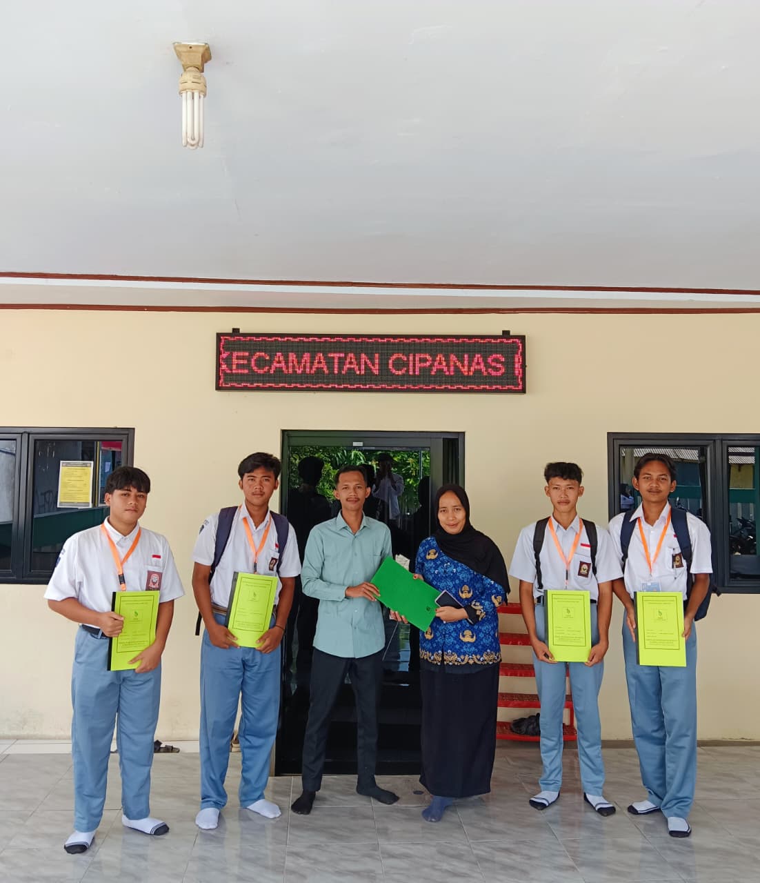 Gambar artikel SMK Karima Insani Serahkan Siswa/i untuk Mulai Praktik Kerja Lapangan di Instansi Pemerintah